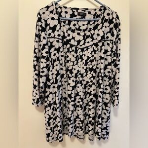 Soft Stretchy Floral Tunic from Cocomo Woman